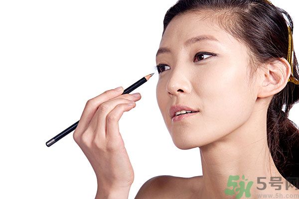 怎么選擇眉筆的顏色？眉筆的顏色有哪幾種？