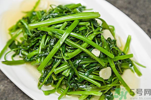 空心菜是菠菜嗎？空心菜是不是菠菜？