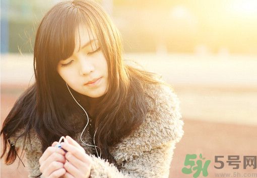 14歲女孩身高149cm正常嗎？14歲女孩身高標(biāo)準(zhǔn)是多少？