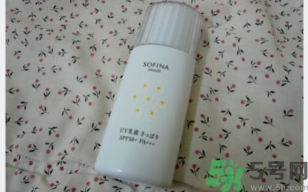 蘇菲娜sofina防曬霜哪款好用？sofina防曬白蕾絲藍(lán)蕾絲區(qū)別