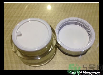 霓凈思適合什么年齡段？Neogence是什么化妝品牌子？