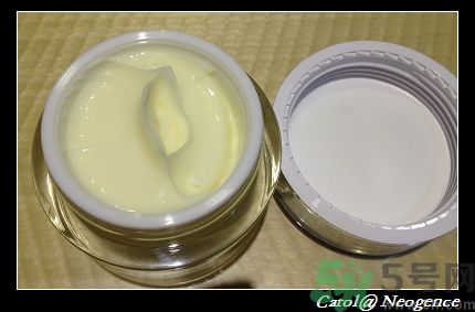霓凈思適合什么年齡段？Neogence是什么化妝品牌子？