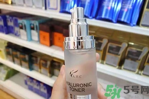 AHC神仙水效果怎么樣？AHC神仙水怎么用？