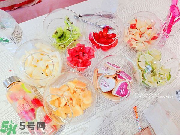 寵愛之名寵愛女孩面膜怎么樣？寵愛女孩礦物云絲面膜好用嗎？