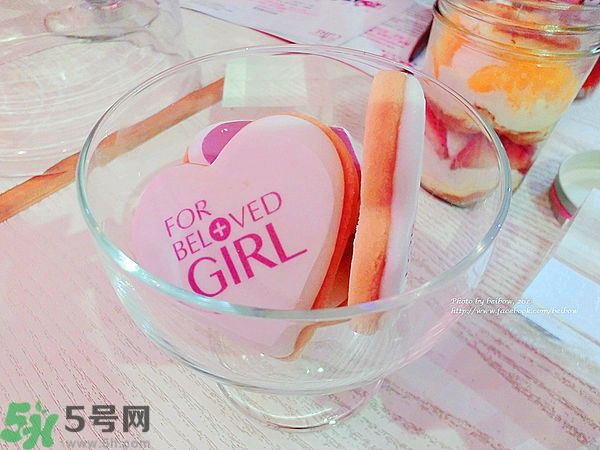 寵愛之名寵愛女孩面膜怎么樣？寵愛女孩礦物云絲面膜好用嗎？