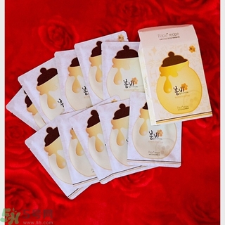 春雨黑面膜能天天用嗎？春雨黑蜂蜜面膜掉色精華液是黑色嗎？