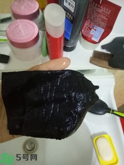 歐尚坊黑面膜怎么樣？歐尚坊黑蒜竹炭蠶絲面膜好用嗎？