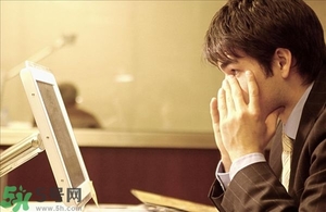 熬夜眼睛腫了怎么辦？熬夜眼睛紅了怎么辦？