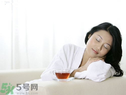 第一次來月經(jīng)能跑步嗎?第一次月經(jīng)能運(yùn)動嗎