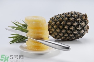 早上起來吃菠蘿好嗎？早餐吃菠蘿好嗎？