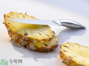 早上起來吃菠蘿好嗎？早餐吃菠蘿好嗎？