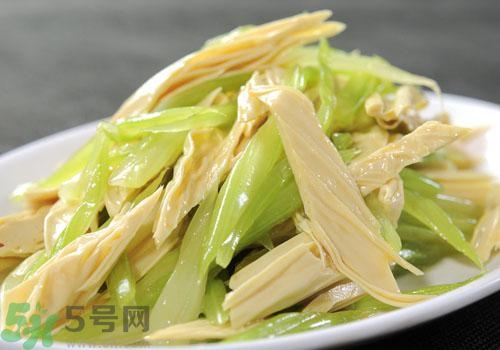 毒腐竹的危害有哪些？吃了毒腐竹會(huì)怎樣？