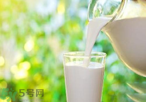 羊奶是酸性還是堿性？羊奶是堿性嗎？