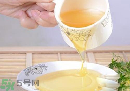 一天喝多少蜂蜜水合適？怎么正確喝蜂蜜水？