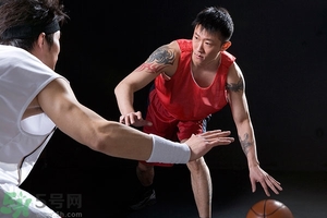 洗紋身要多久才能洗掉？洗紋身后多久能沾水？