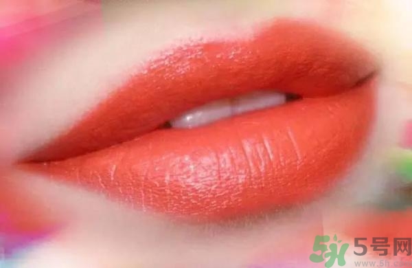 怎么選擇適合自己的口紅顏色？口紅顏色怎么選？
