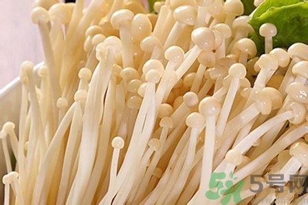 金針菇沒熟透能吃嗎?金針菇沒煮熟有毒嗎?