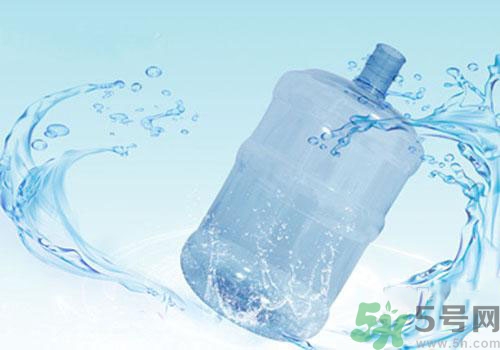 礦泉水和純凈水的區(qū)別是什么？礦泉水和純凈水哪個(gè)好？