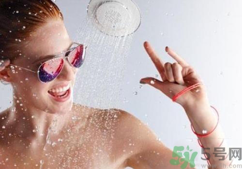 夏天洗澡水溫多少合適？夏天洗澡水溫多少比較好？