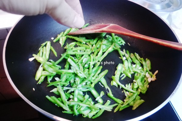 豆角隔夜還能吃嗎？隔夜的豆角能吃嗎？