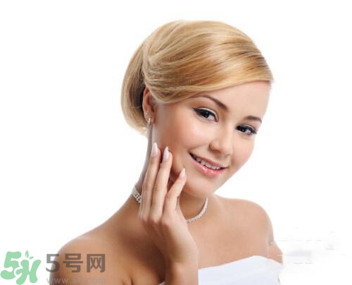 曬黑了吃VC可以美白嗎？曬黑了吃VC有美白效果嗎？