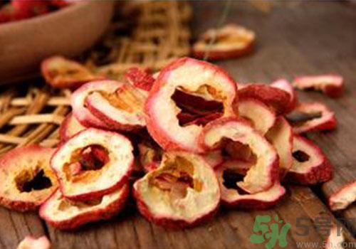 吃山楂片會上火嗎？上火可以吃山楂片嗎？