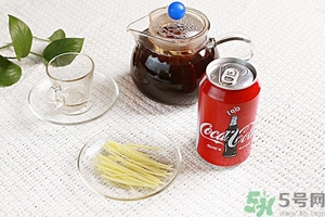 可樂能和咖啡一起喝嗎？咖啡和碳酸飲料能一起喝嗎？