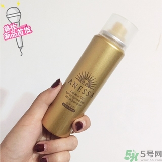 安耐曬噴霧和乳液哪個(gè)好？安耐曬噴霧和乳液區(qū)別