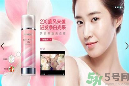 悅詩風吟和夢妝哪個好？悅詩風吟和夢妝分別適合什么年齡膚質(zhì)？