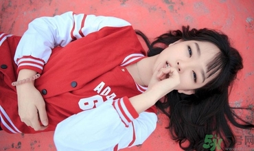 12歲女孩性早熟怎么辦？還會長高嗎？