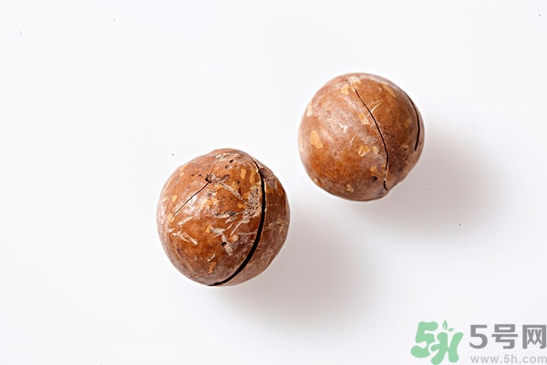 夏威夷果吃多了會怎么樣？夏威夷果吃了會長胖嗎？