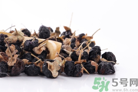 黑枸杞小孩可以吃嗎？黑枸杞小孩吃有什么好處？