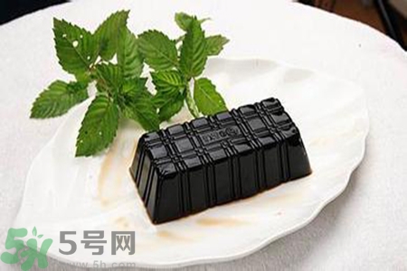 寶寶可以吃仙草嗎？寶寶吃仙草好嗎？