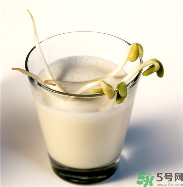 黃豆芽能涼拌嗎？涼拌黃豆芽的家常做法
