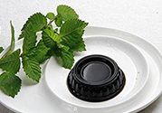 仙草是龜苓膏嗎？仙草和龜苓膏的區(qū)別？