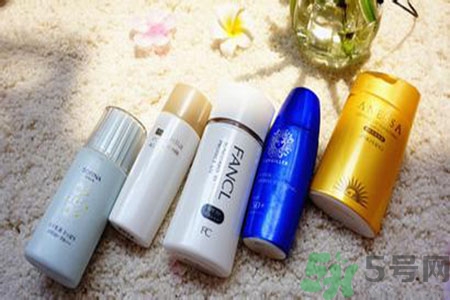 安耐曬適合什么膚質(zhì)？安耐曬防曬霜適合敏感肌膚嗎？