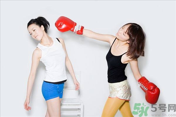 愛(ài)上姐姐的男朋友怎么辦？愛(ài)上不該愛(ài)的人怎么辦？