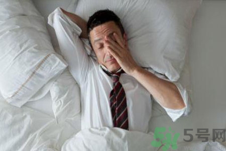 男人濕氣重的表現(xiàn)有哪些？男人去除濕氣的方法有哪些？