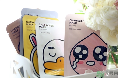 菲詩小鋪臉譜面膜怎么樣？菲詩小鋪Kakao Friends臉譜面膜好用嗎？