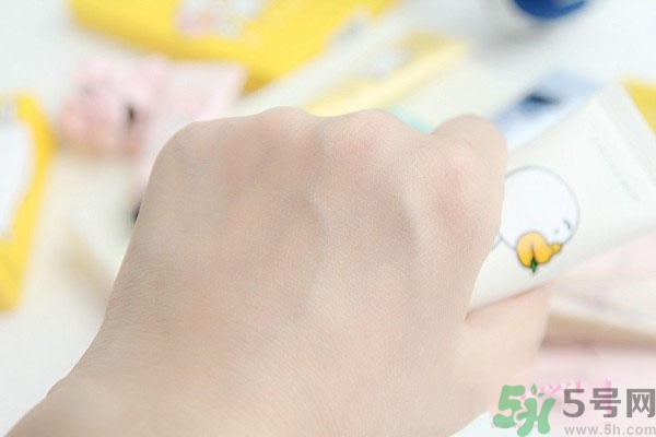 菲詩小鋪Kakao護(hù)手霜怎么樣？菲詩小鋪Kakao卡通護(hù)手霜好用嗎？