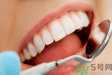 冷光美白牙齒的價(jià)格是多少？做冷光美白牙齒需要多少錢？