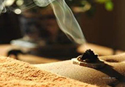 蕁麻疹可以艾灸嗎？蕁麻疹艾灸哪個(gè)穴位？