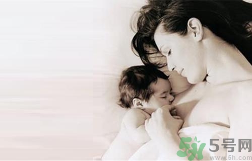 寶寶吃慣了奶瓶不吃母乳怎么辦？喂奶的正確方法
