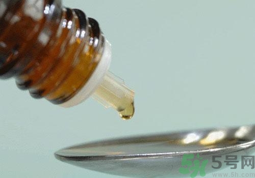 藿香正氣水和感冒藥能一起吃嗎？藿香正氣水不能和什么一起吃？