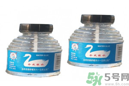 502膠水怎么洗？如何祛除衣服上的膠水？