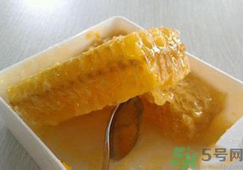 糖尿病可以吃蜂膠嗎？吃蜂膠降血糖嗎？