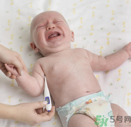 幼兒急疹怎么護(hù)理？ 幼兒急疹的幾大癥狀？