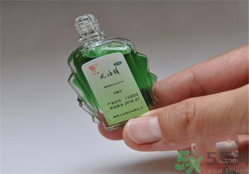 寶寶可以用風(fēng)油精嗎？寶寶用風(fēng)油精好嗎？