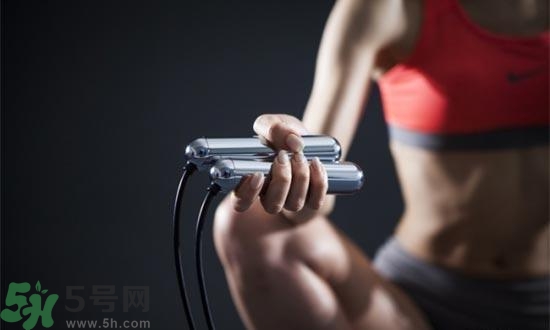 女生跳繩要注意什么？跳繩要注意什么？