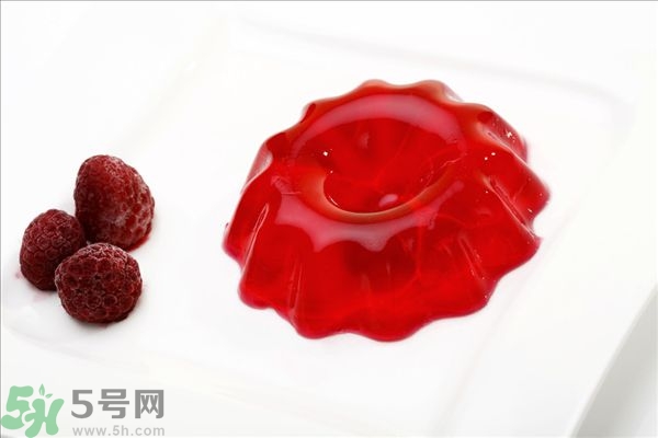 寶寶咳嗽能吃果凍嗎？寶寶多大可以吃果凍？